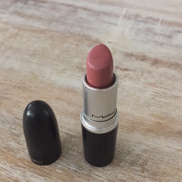 mac a65 lipstick